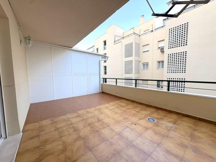 Image No.8-3 Bed Apartment for sale