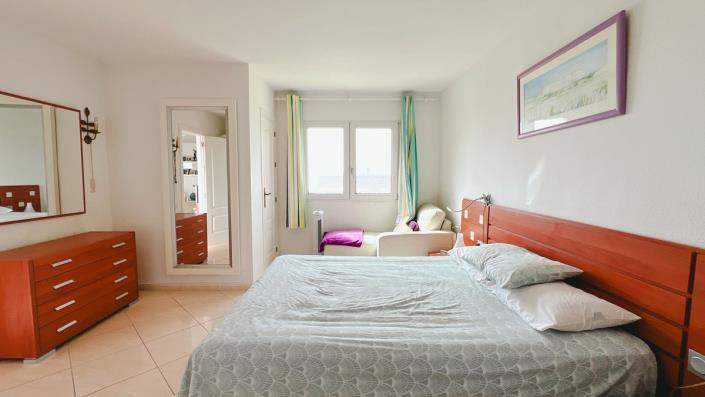 Image No.8-2 Bed Apartment for sale