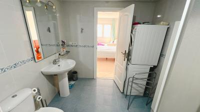 10-bb915d1cb19341576dcdc994b81ab9c5