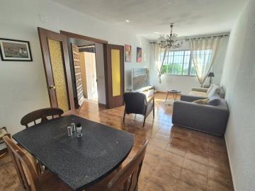 8-e64a9055bba3e77ac8aca3b893cdf826