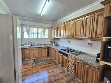 13-5fd73dea700db77384c091ca9818b1a9