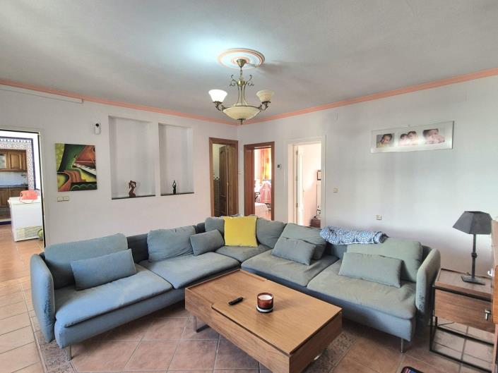 Image No.23-5 Bed Villa / Detached for sale