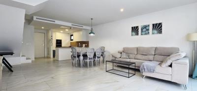 9-467d0cee5b725f3ef65f102a0c2e69c0