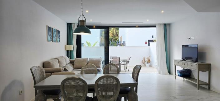 Image No.10-3 Bed Townhouse for sale