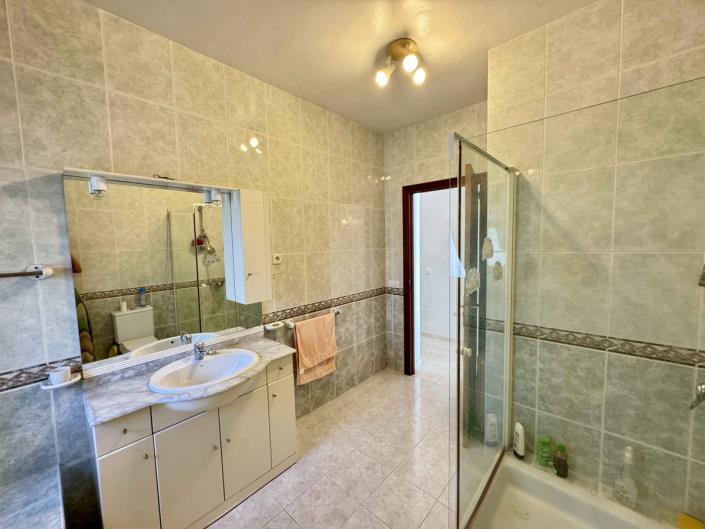 Image No.26-3 Bed Villa / Detached for sale