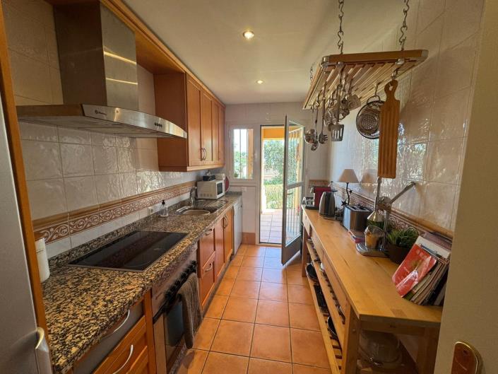 Image No.5-2 Bed Apartment for sale