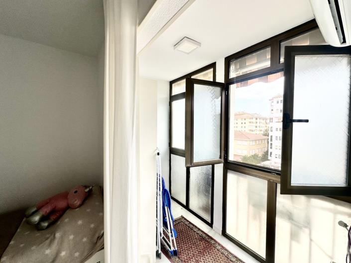 Image No.21-3 Bed Apartment for sale