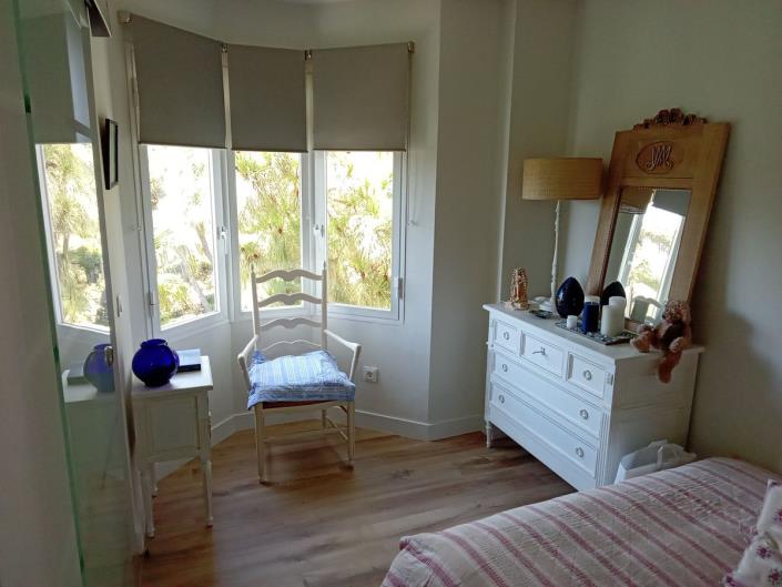 Image No.12-3 Bed Apartment for sale