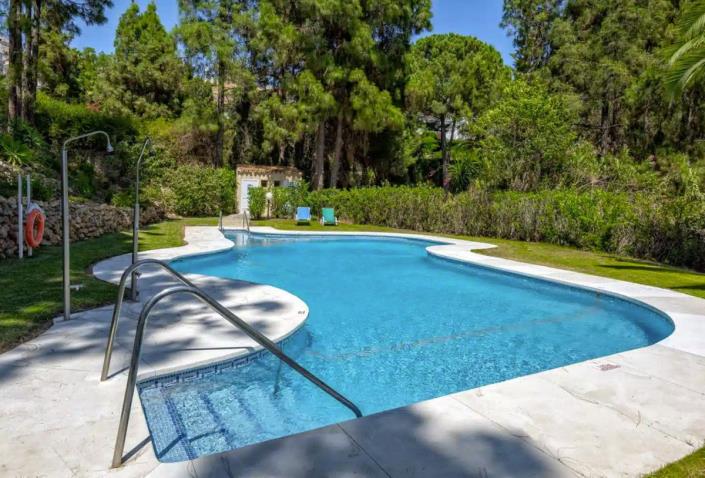 Image No.17-3 Bed Apartment for sale