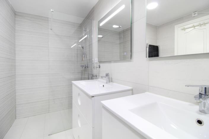 Image No.9-3 Bed Apartment for sale