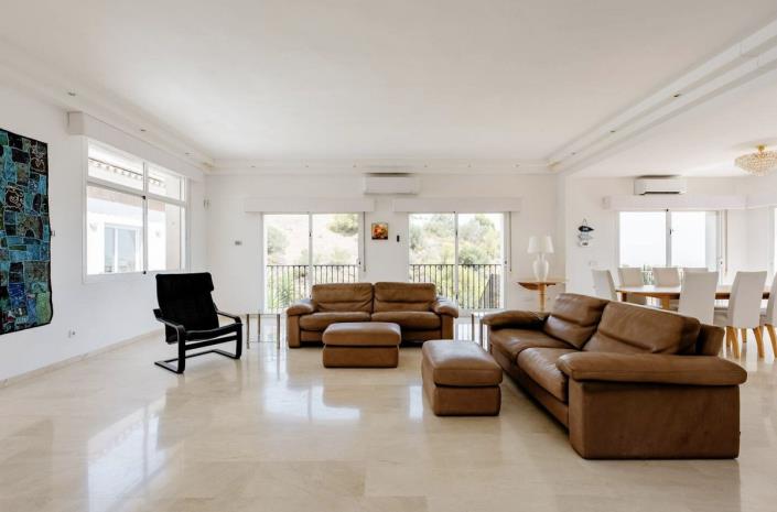 Image No.7-5 Bed Villa / Detached for sale