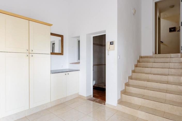 Image No.30-5 Bed Villa / Detached for sale