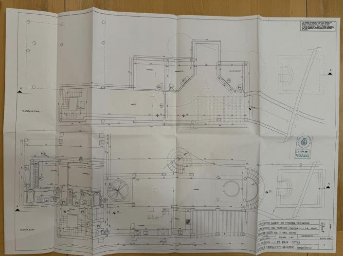 Image No.41-5 Bed Villa / Detached for sale