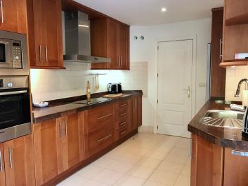 7-aa4cc561180b369757c0bb4af9886cd3