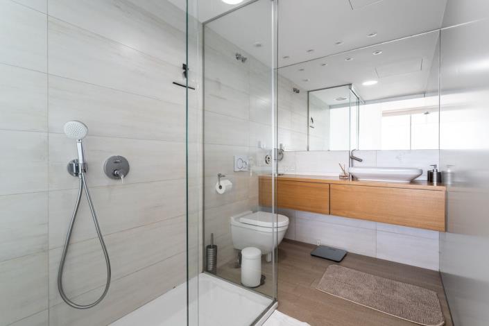 Image No.8-3 Bed Apartment for sale