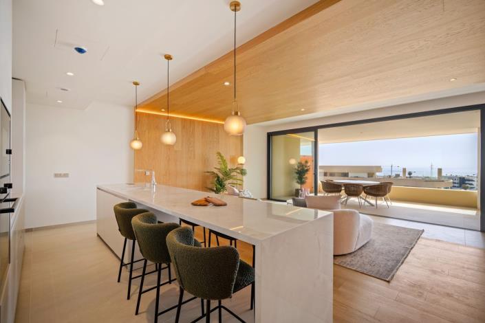 Image No.10-3 Bed Apartment for sale