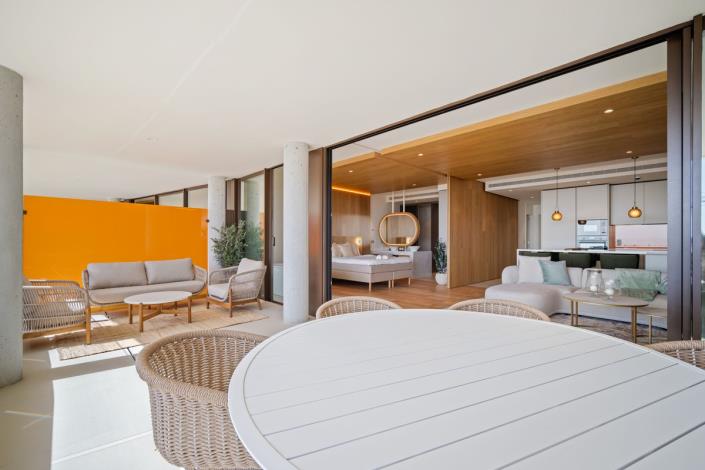 Image No.14-3 Bed Apartment for sale