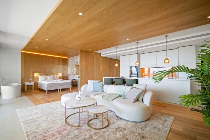 Image No.26-3 Bed Apartment for sale