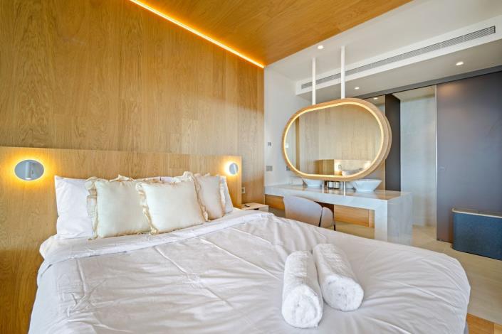 Image No.30-3 Bed Apartment for sale