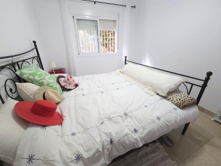 Image No.22-4 Bed Villa / Detached for sale