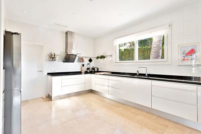 13-5fd73dea700db77384c091ca9818b1a9