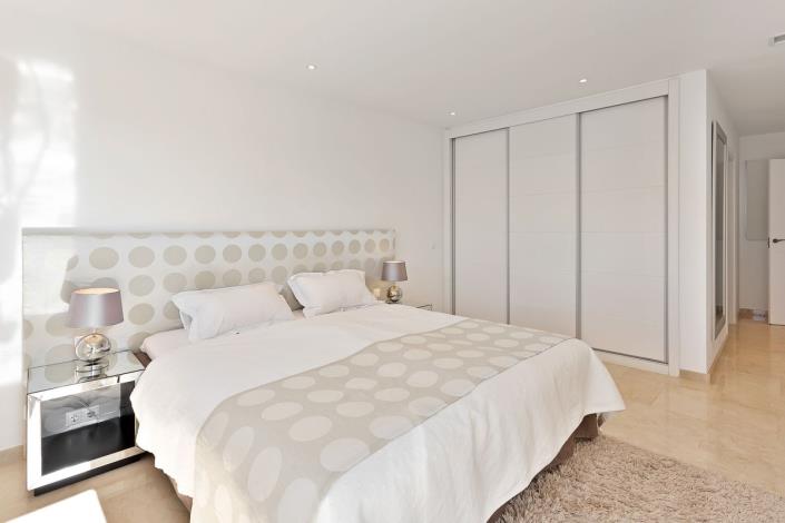 Image No.47-4 Bed Villa / Detached for sale