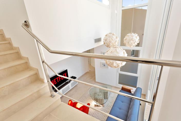 Image No.53-4 Bed Villa / Detached for sale