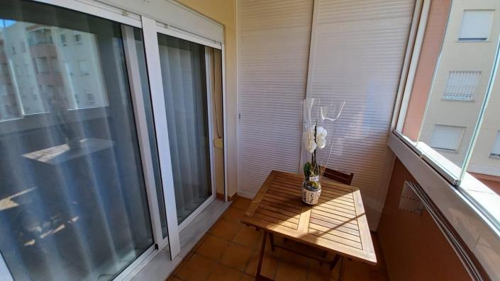 Image No.20-3 Bed Apartment for sale