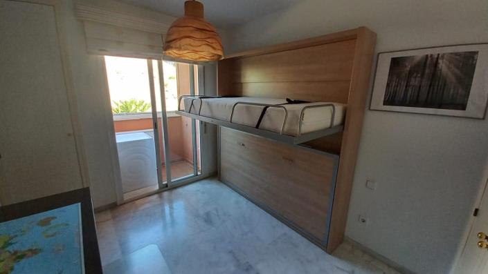 Image No.25-3 Bed Apartment for sale