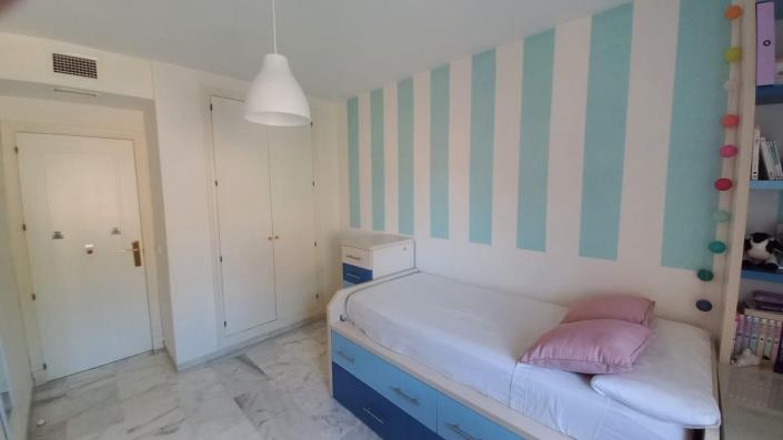 Image No.26-3 Bed Apartment for sale