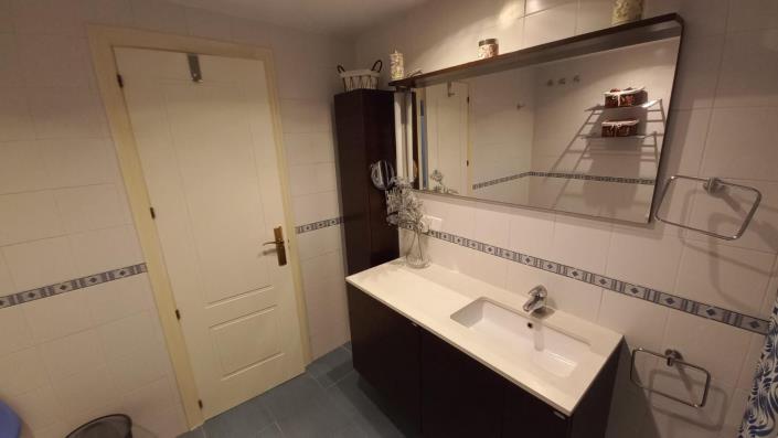 Image No.39-3 Bed Apartment for sale