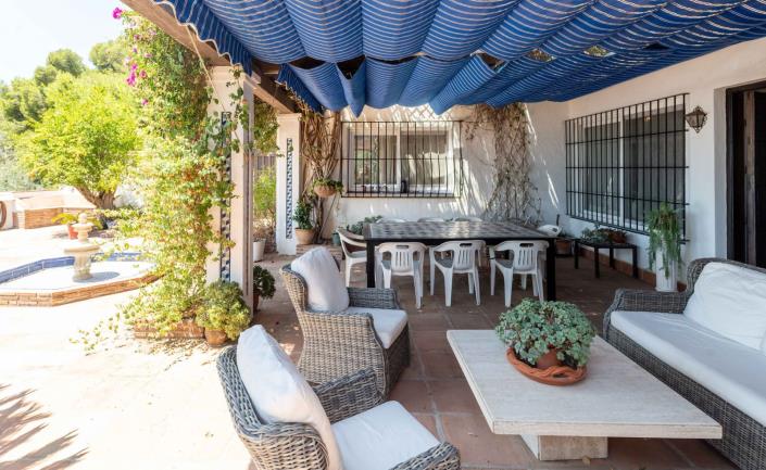 Image No.9-5 Bed Villa / Detached for sale