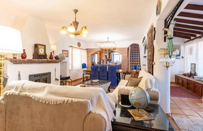 Image No.22-5 Bed Villa / Detached for sale