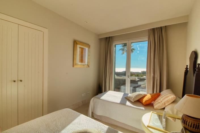 Image No.26-2 Bed Apartment for sale