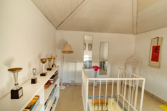 Image No.30-2 Bed Apartment for sale