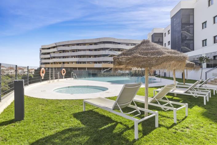 Image No.18-2 Bed Apartment for sale