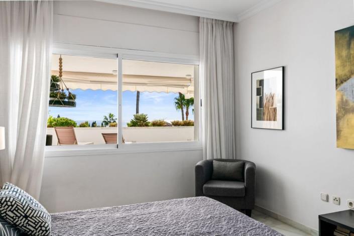 Image No.20-2 Bed Apartment for sale