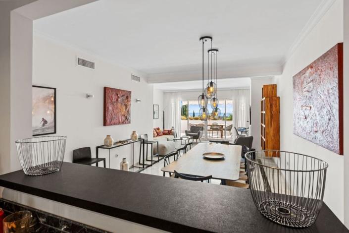 Image No.30-2 Bed Apartment for sale