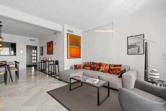 Image No.42-2 Bed Apartment for sale