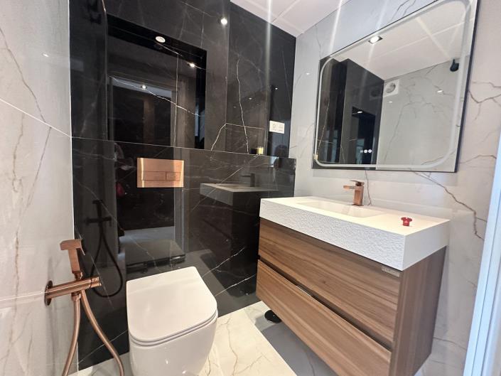 Image No.23-3 Bed Apartment for sale