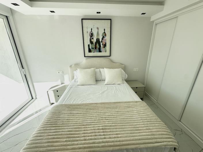 Image No.35-3 Bed Apartment for sale