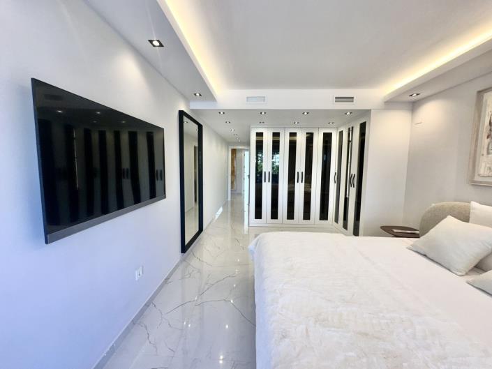 Image No.48-3 Bed Apartment for sale