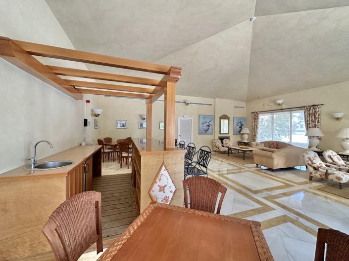 Image No.53-3 Bed Apartment for sale