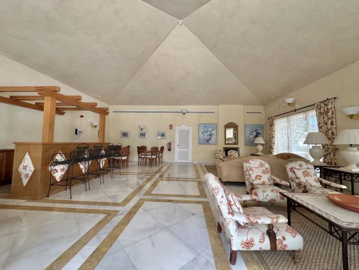 Image No.54-3 Bed Apartment for sale