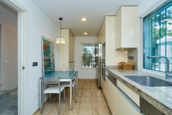 Image No.3-Jumelé de 3 chambres à vendre à Golden Mile