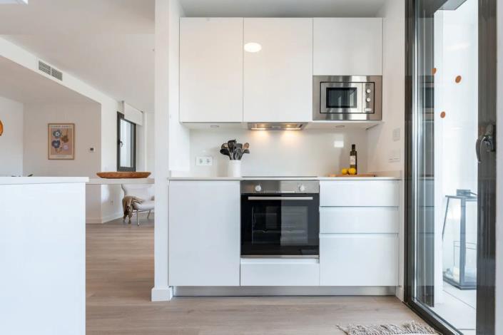 Image No.9-3 Bed Apartment for sale