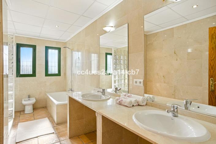 Image No.21-Jumelé de 3 chambres à vendre à Riviera del Sol