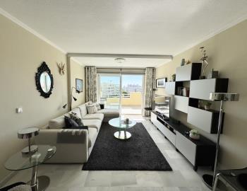 13-5fd73dea700db77384c091ca9818b1a9