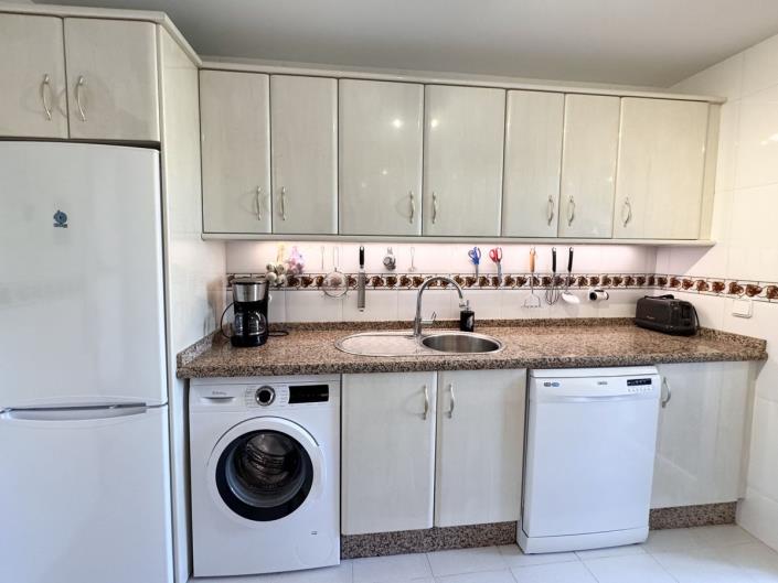 Image No.26-2 Bed Apartment for sale