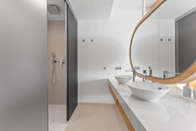 9-467d0cee5b725f3ef65f102a0c2e69c0